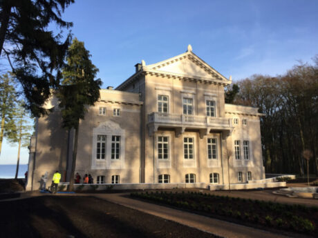 trzebieradz palac
